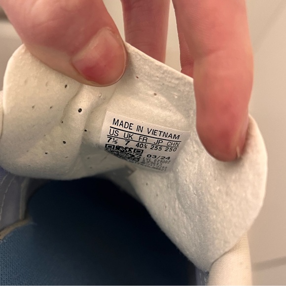 Adidas Gazelle Sneakers - Picture 5 of 5